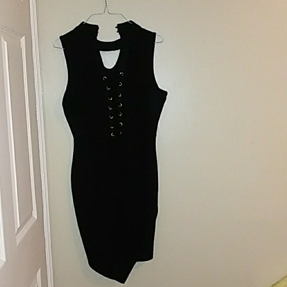 Dress - Picture 1 of 1